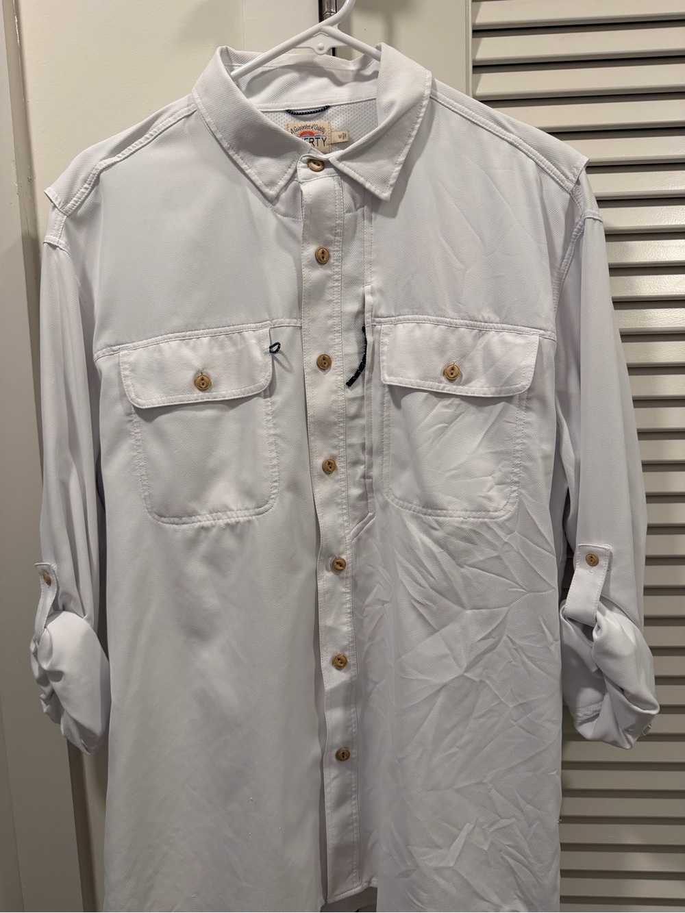 Faherty Men's White Long-Sleeve Button-Down Shirt with Chest Pockets